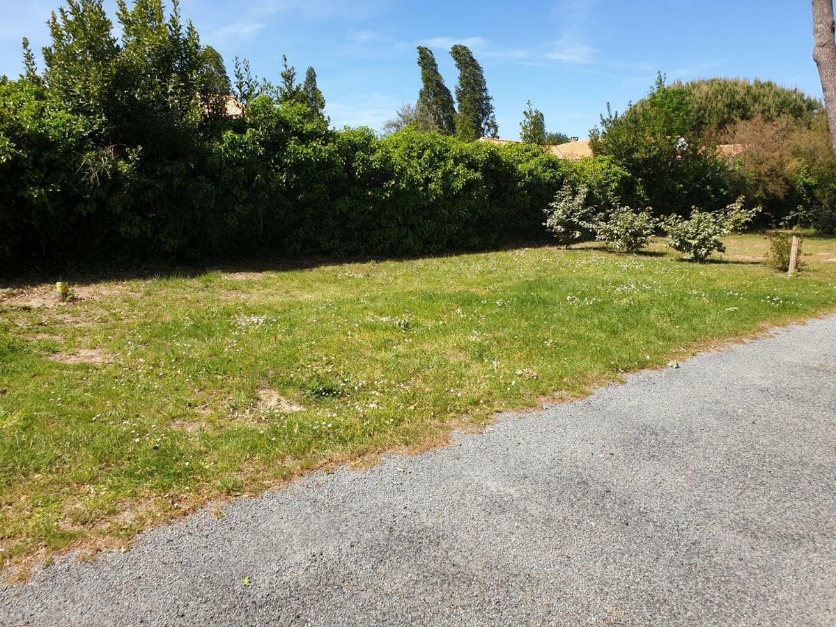 Camping Fleur D'Oleron Saint-Pierre-d'Oleron Exterior photo